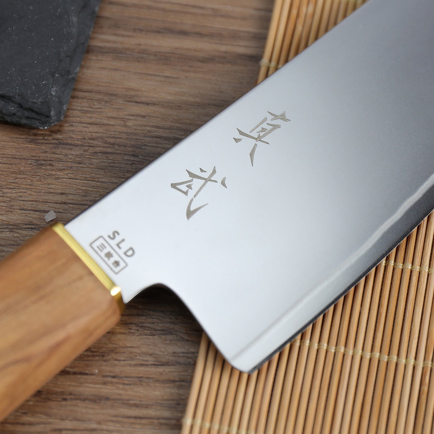 Japanese chef knife