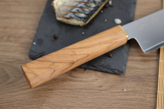 Pros and Cons of Olive Wood Handles: Should Your Next Japanese Gyuto Use One?