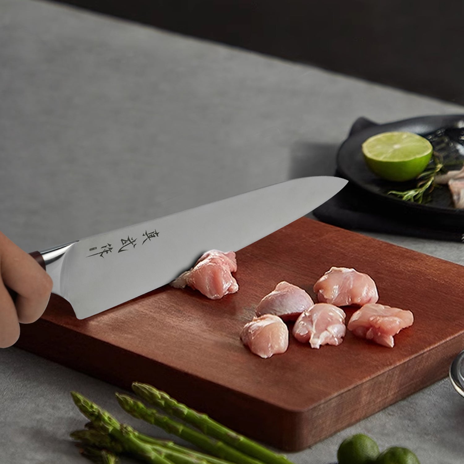 High carbon knives