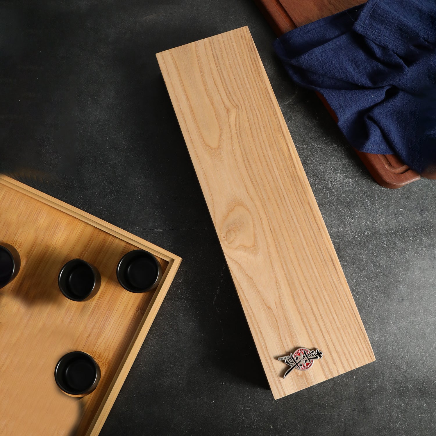 Knife packing